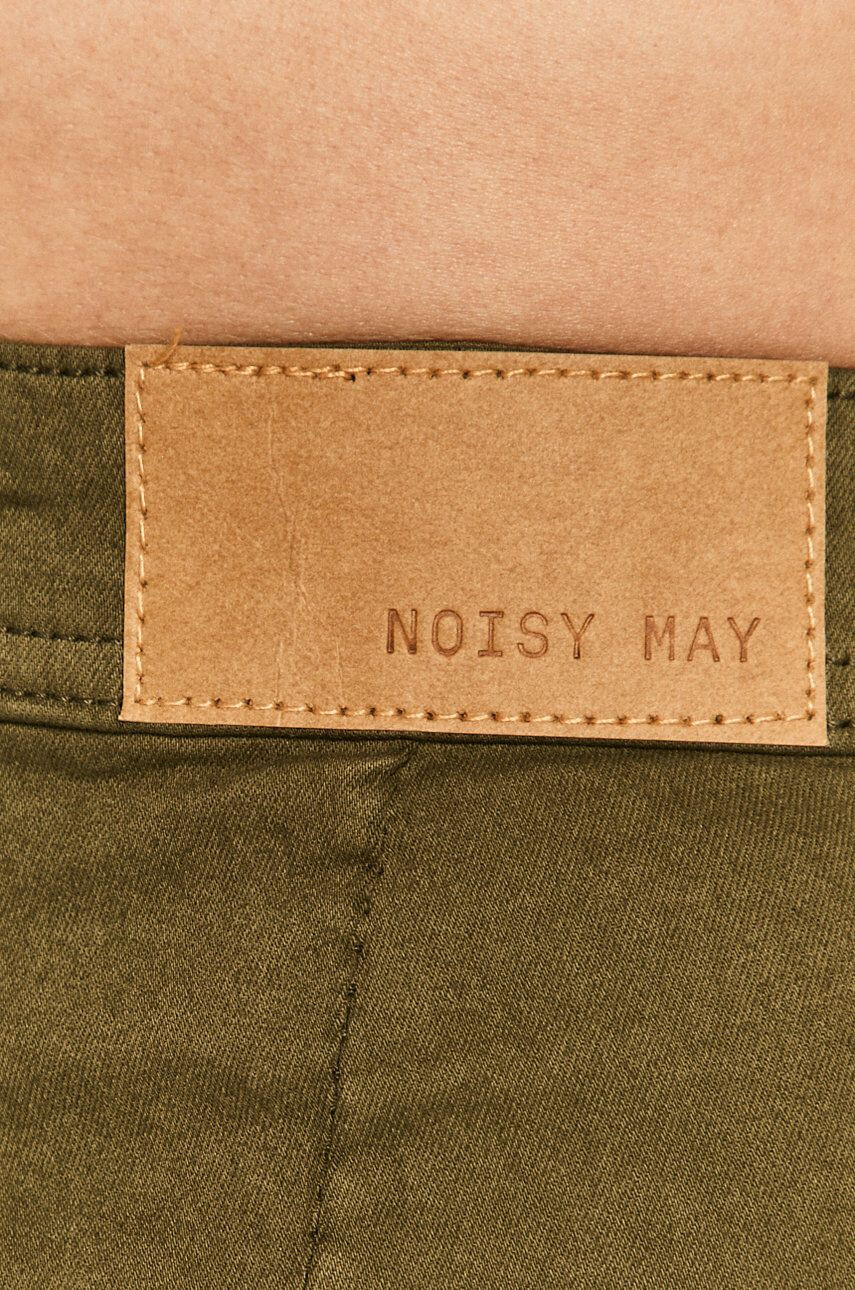 Noisy May Jeansi Emily - Pled.ro