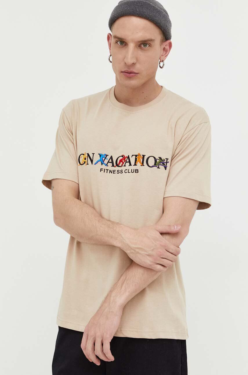 On Vacation tricou din bumbac culoarea bej cu imprimeu - Pled.ro