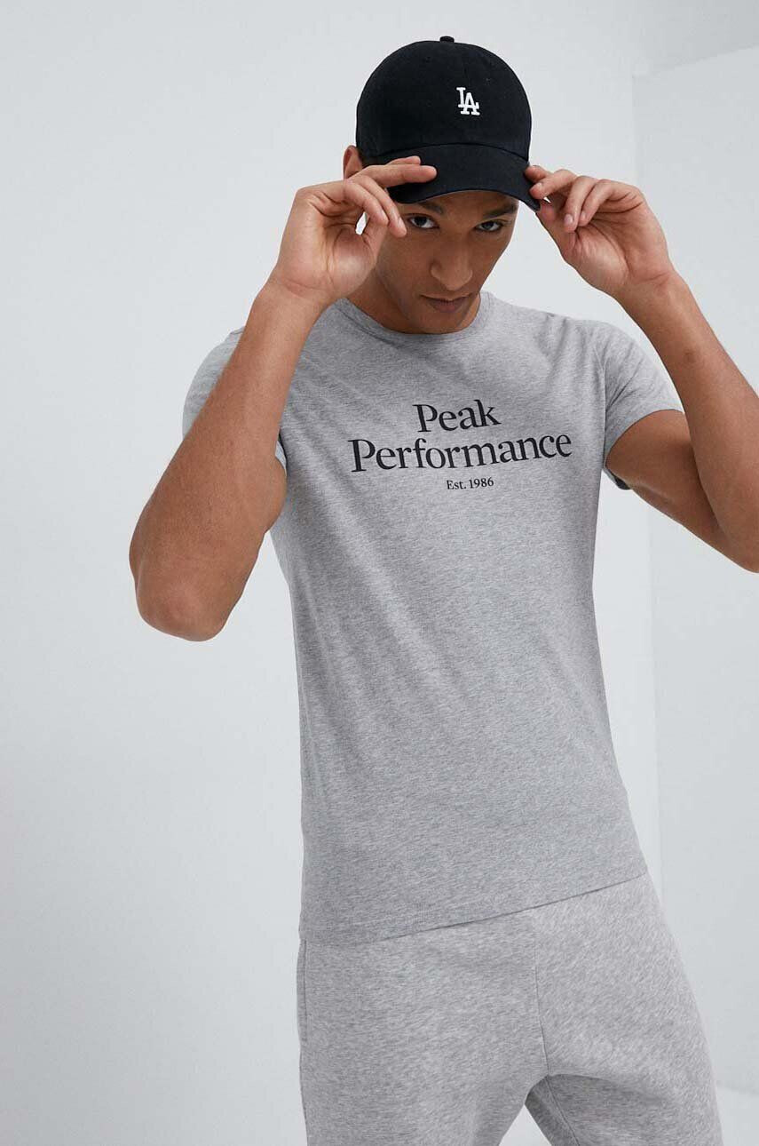 Peak Performance tricou din bumbac culoarea gri cu imprimeu - Pled.ro