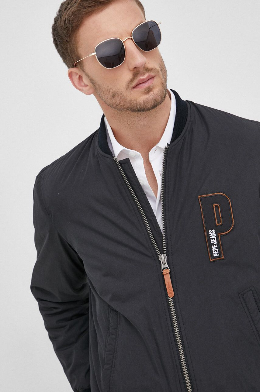 Pepe Jeans geaca bomber Luther barbati culoarea negru de iarna - Pled.ro