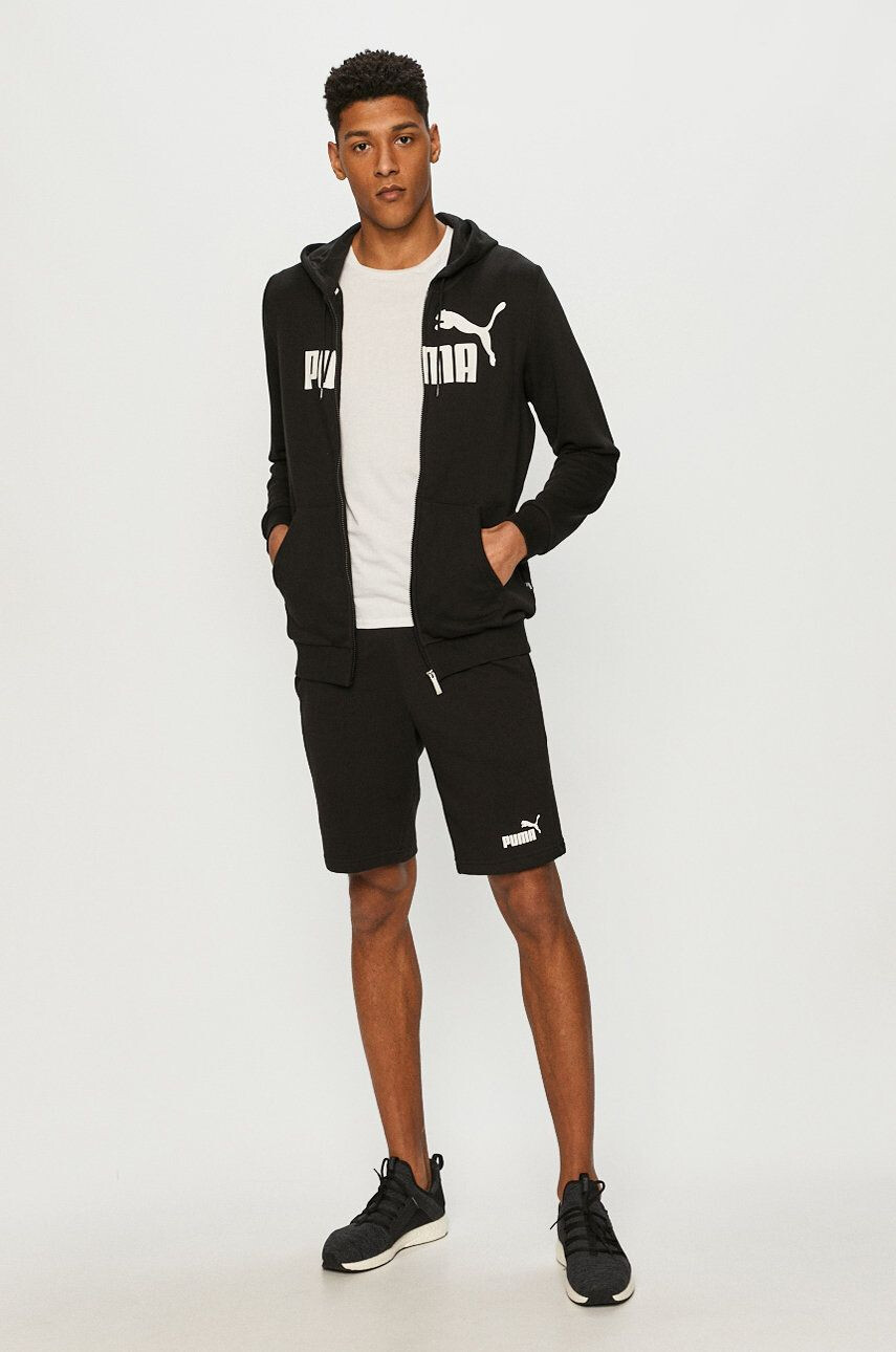 Puma Pantaloni scurti 586709 - Pled.ro