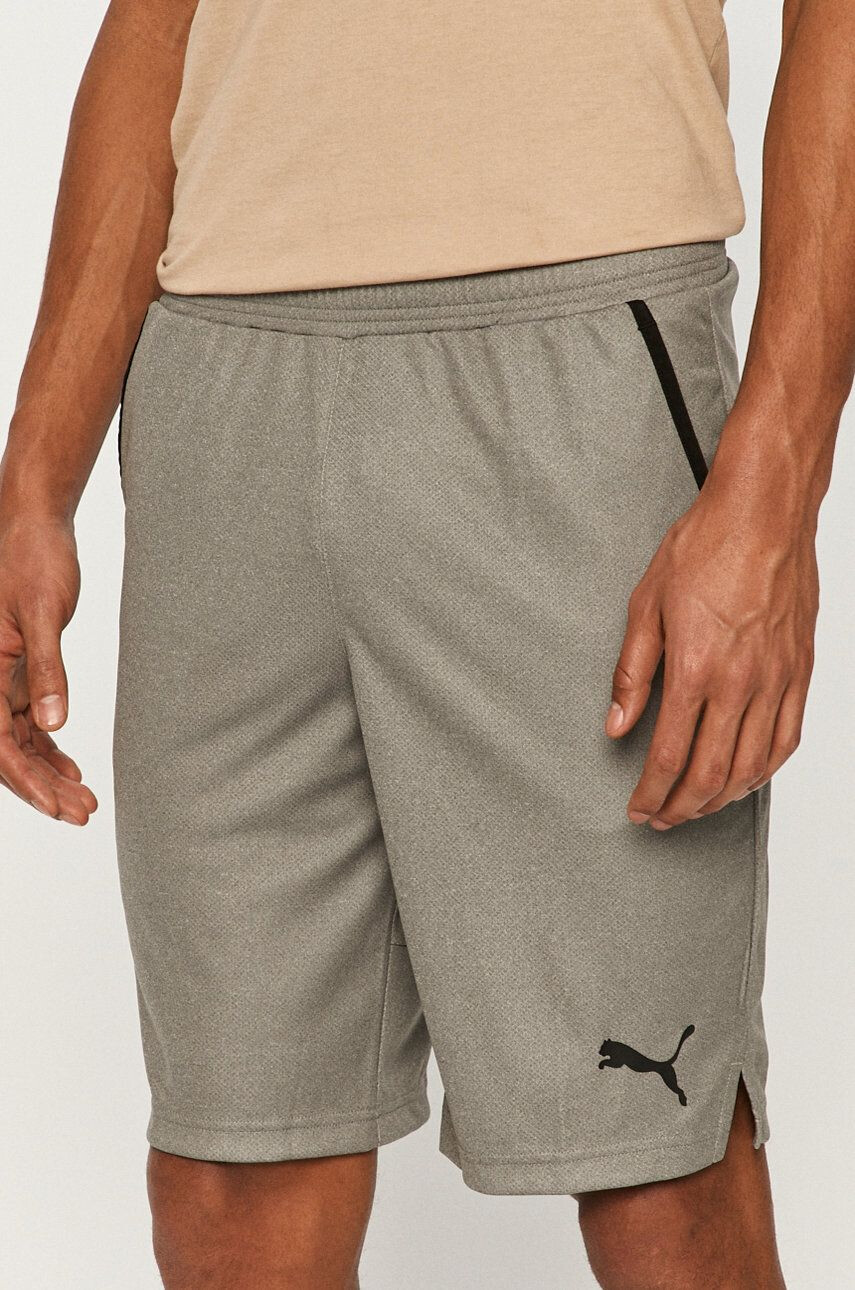 Puma Pantaloni scurti 585835 - Pled.ro