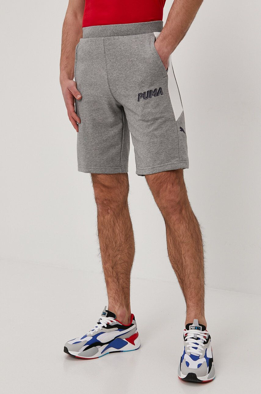 Puma pantaloni scurti barbati - Pled.ro