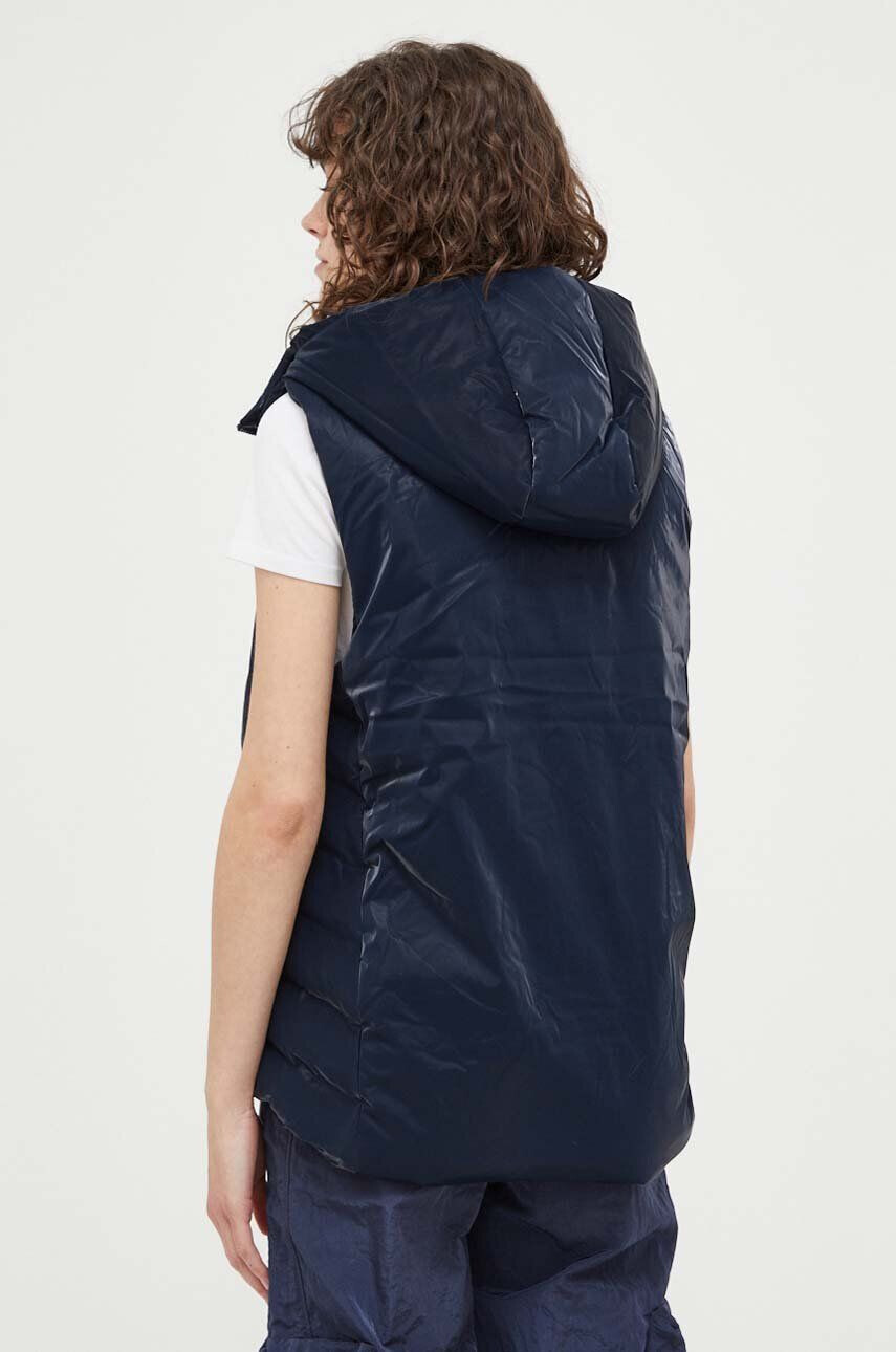 Rains vesta 15710 Loop Vest culoarea albastru marin de iarna - Pled.ro