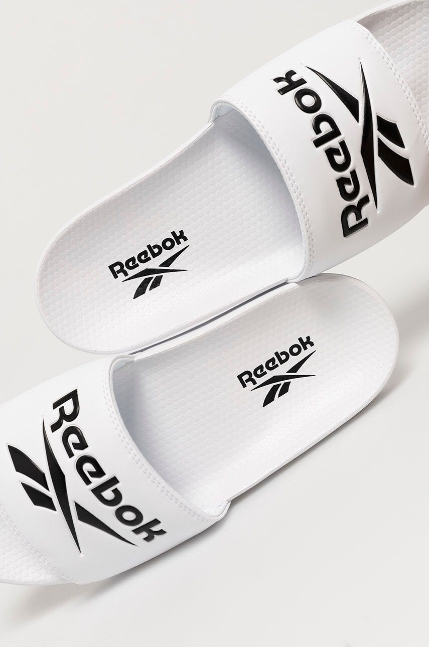 Reebok Classic Papuci Classic FW6229 - Pled.ro