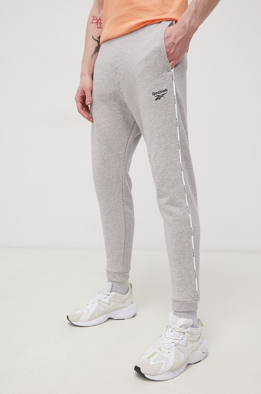 Reebok pantaloni HA9021 barbati culoarea gri melanj - Pled.ro