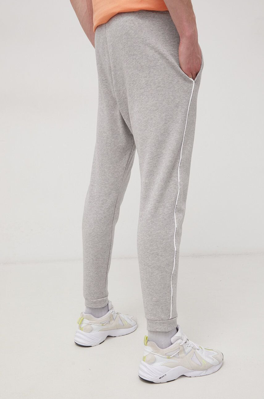 Reebok pantaloni HA9021 barbati culoarea gri melanj - Pled.ro