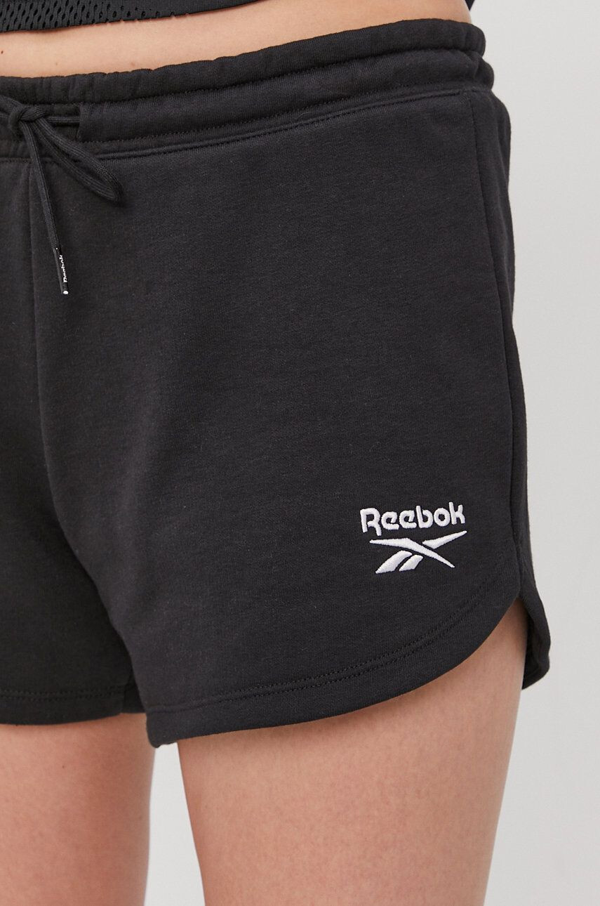 Reebok Pantaloni scurți GL2554 femei culoarea negru material neted medium waist GL2554-BLACK - Pled.ro