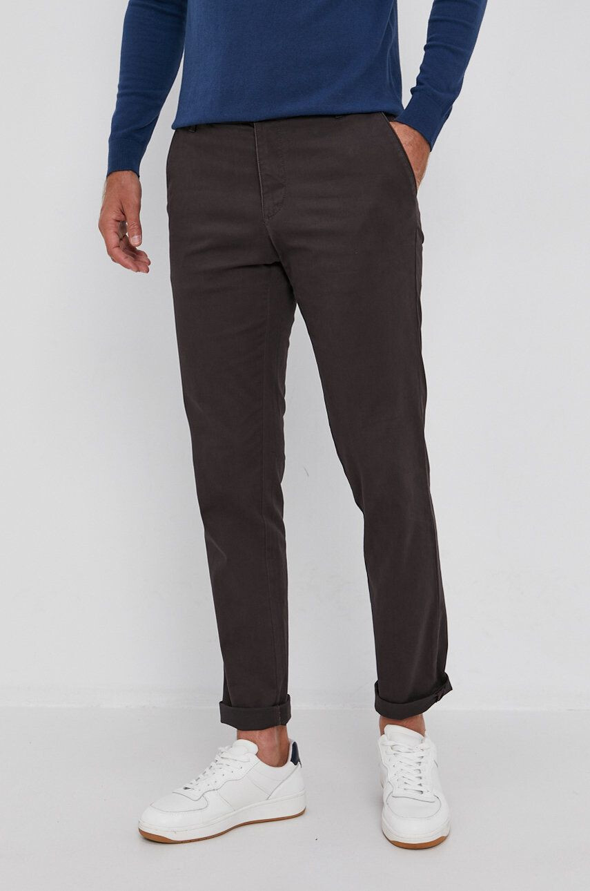 Sisley pantaloni - Pled.ro