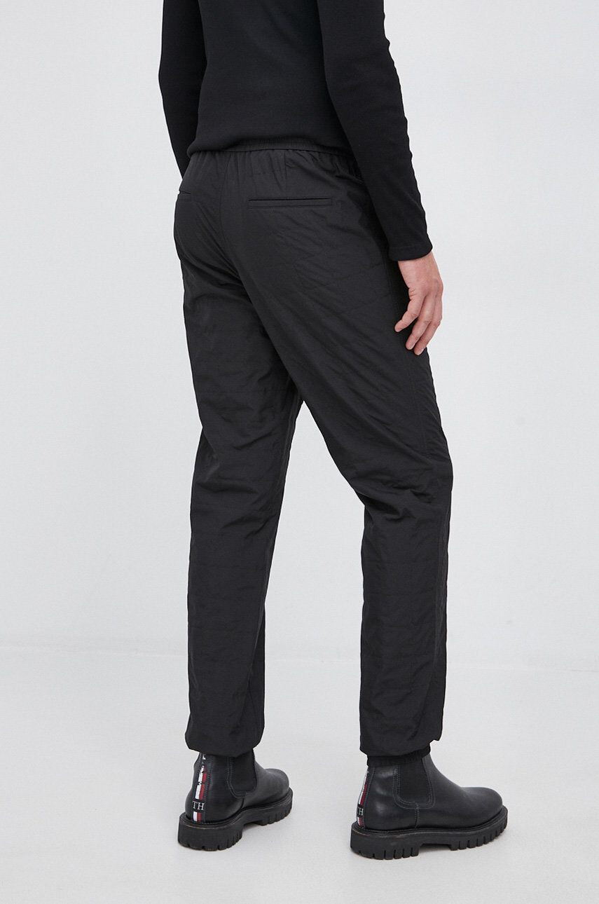 Sisley Pantaloni bărbați culoarea negru jogger - Pled.ro