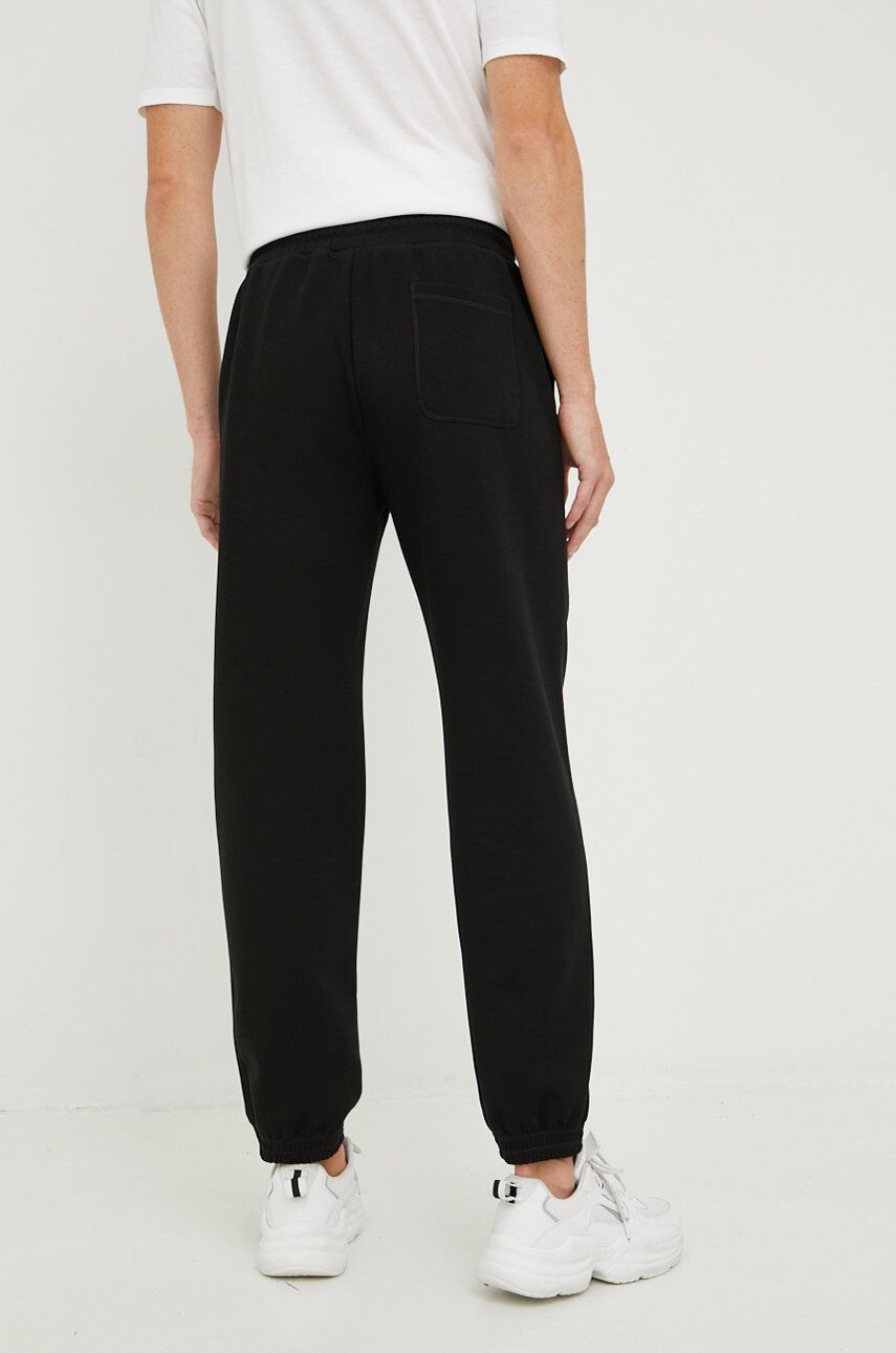 Sisley pantaloni de trening barbati culoarea negru neted - Pled.ro