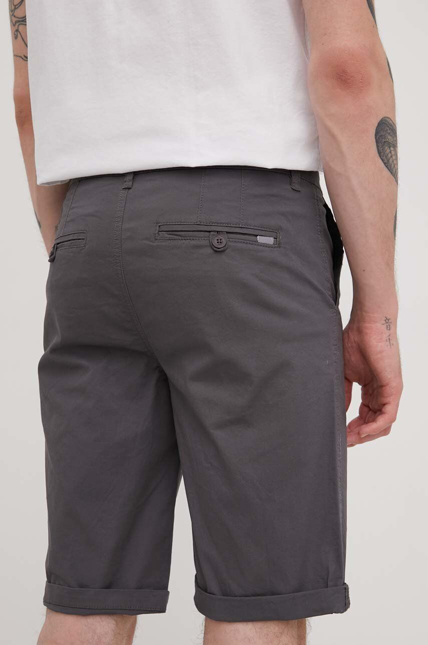 Solid pantaloni scurti barbati culoarea gri - Pled.ro