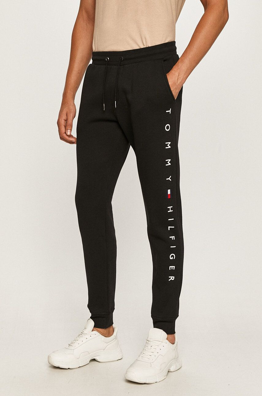 Tommy Hilfiger Pantaloni - Pled.ro