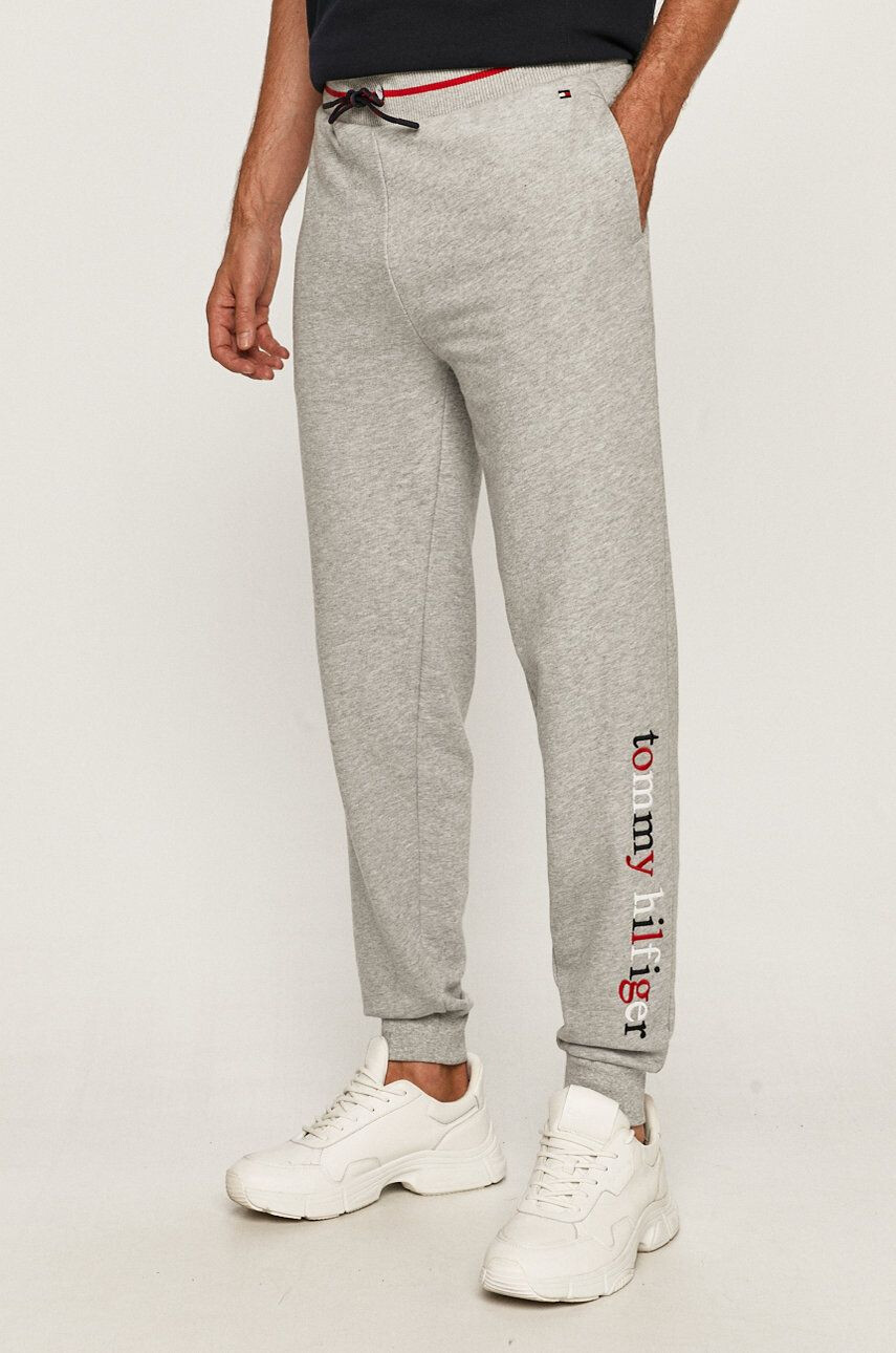 Tommy Hilfiger Pantaloni - Pled.ro