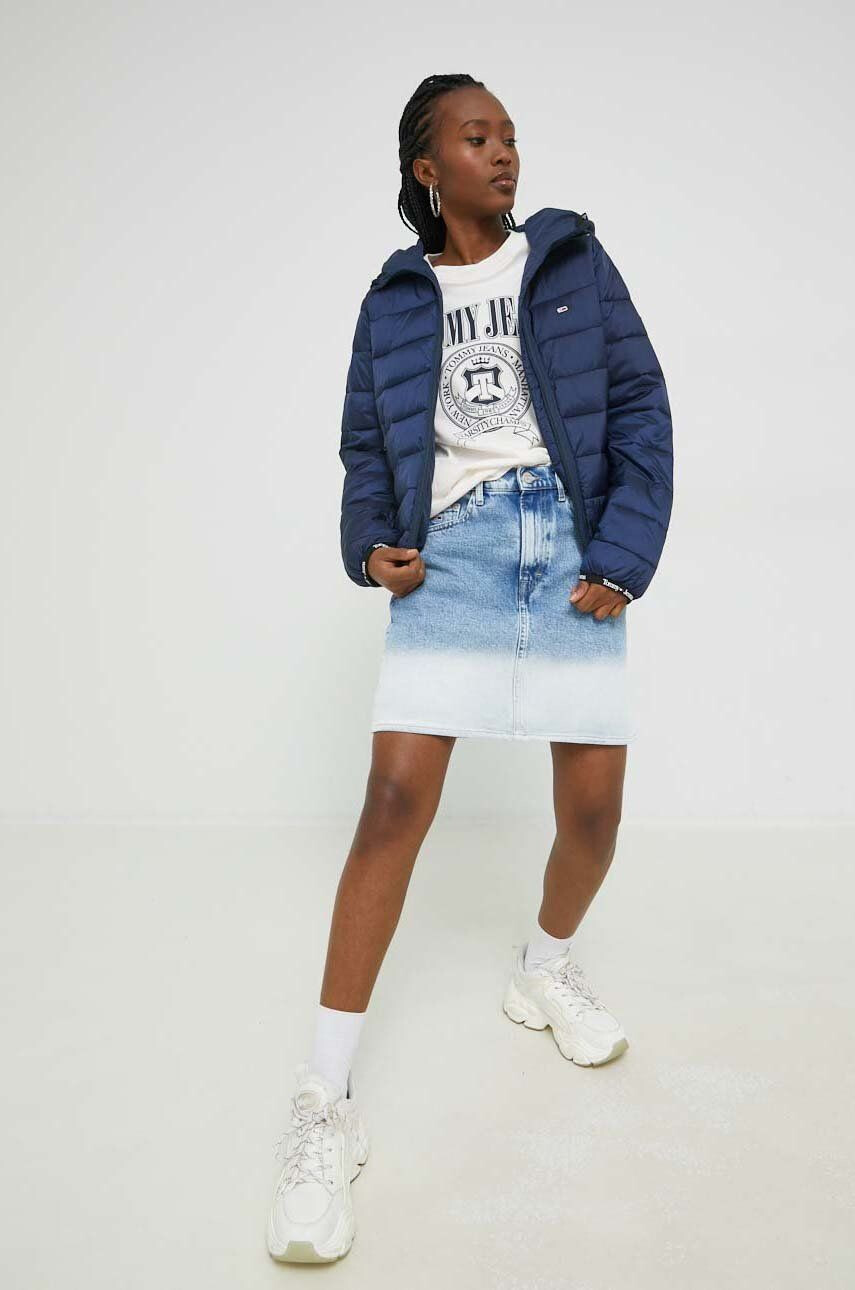 Tommy Jeans geaca femei culoarea alb de tranzitie - Pled.ro