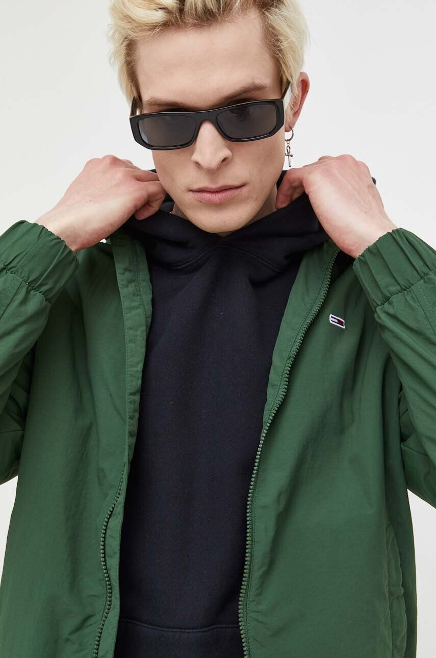 Tommy Jeans geaca barbati culoarea verde de tranzitie - Pled.ro