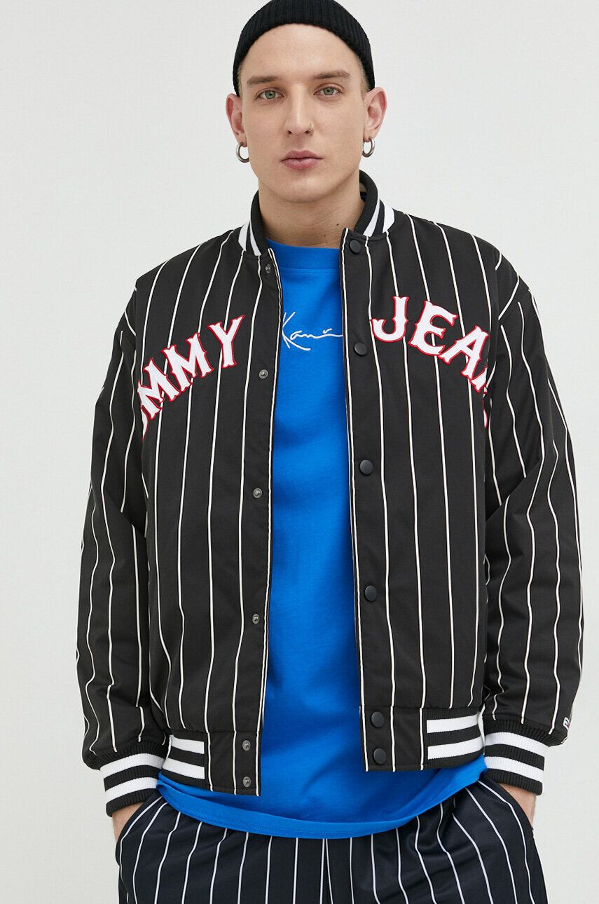 Tommy Jeans geaca bomber femei culoarea negru de iarna oversize - Pled.ro