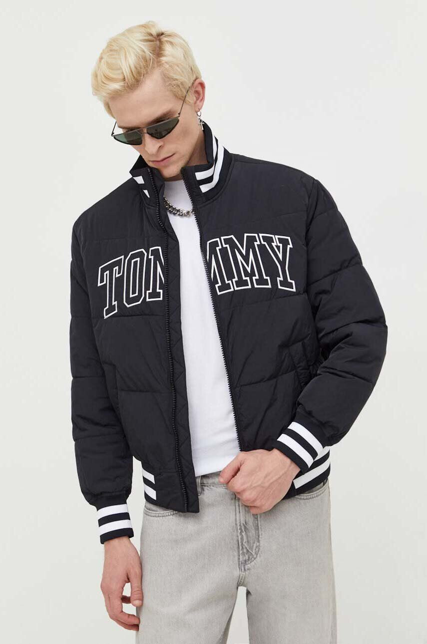 Tommy Jeans geaca bomber barbati culoarea negru de tranzitie - Pled.ro