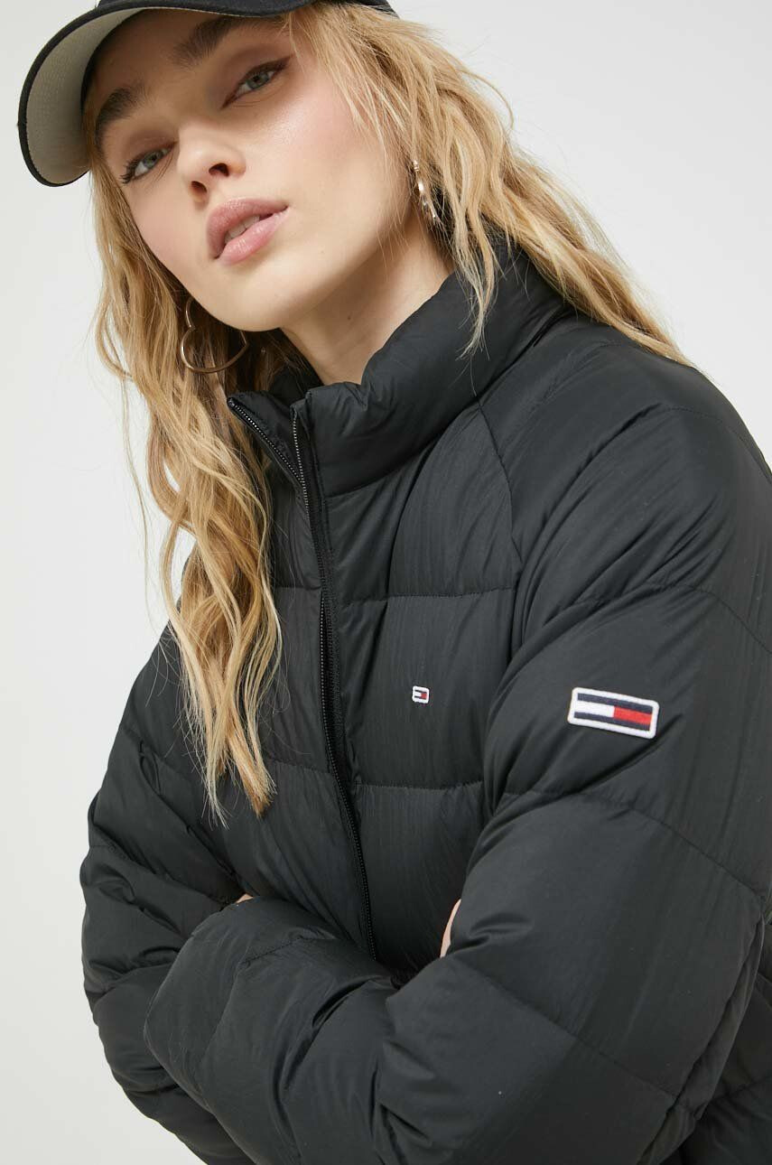 Tommy Jeans geaca de puf femei culoarea negru de tranzitie - Pled.ro