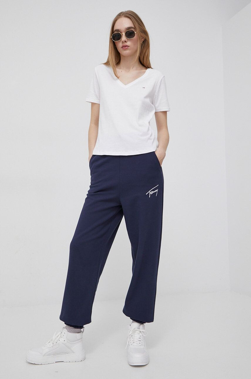 Tommy Jeans pantaloni femei culoarea albastru marin neted - Pled.ro