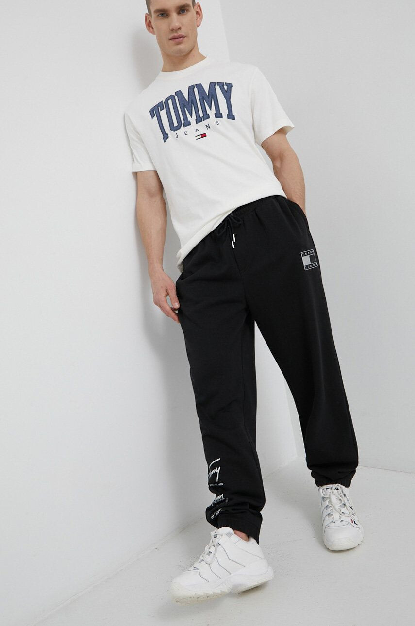 Tommy Jeans pantaloni femei culoarea albastru marin cu imprimeu - Pled.ro