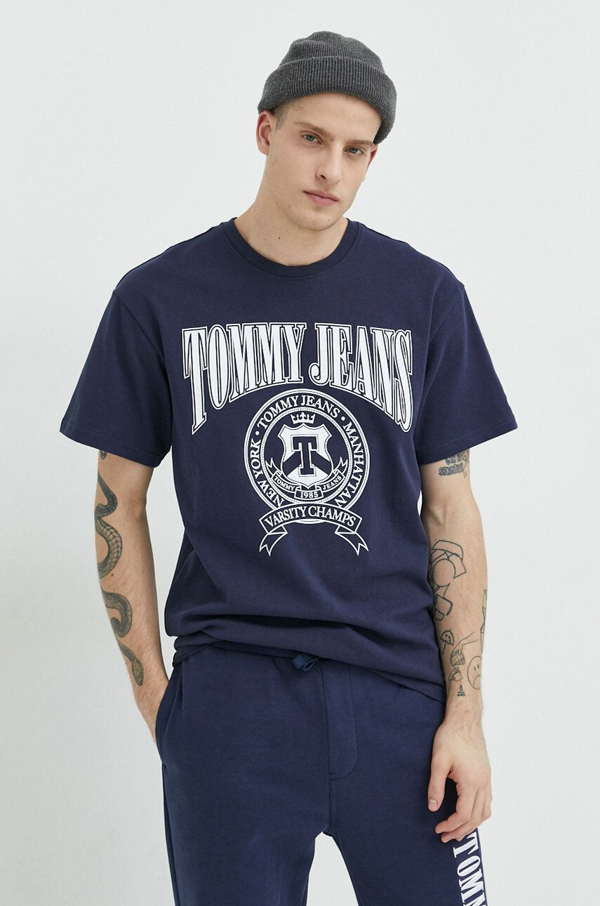 Tommy Jeans tricou din bumbac culoarea albastru marin cu imprimeu - Pled.ro