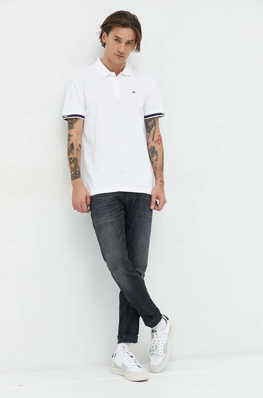 Tommy Jeans tricou polo femei culoarea alb - Pled.ro