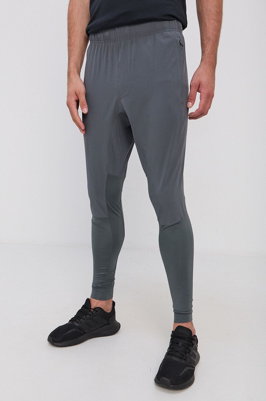 Under Armour Pantaloni bărbați culoarea gri material neted - Pled.ro