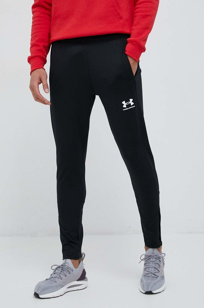 Under Armour pantaloni de antrenament Challenger culoarea negru neted - Pled.ro