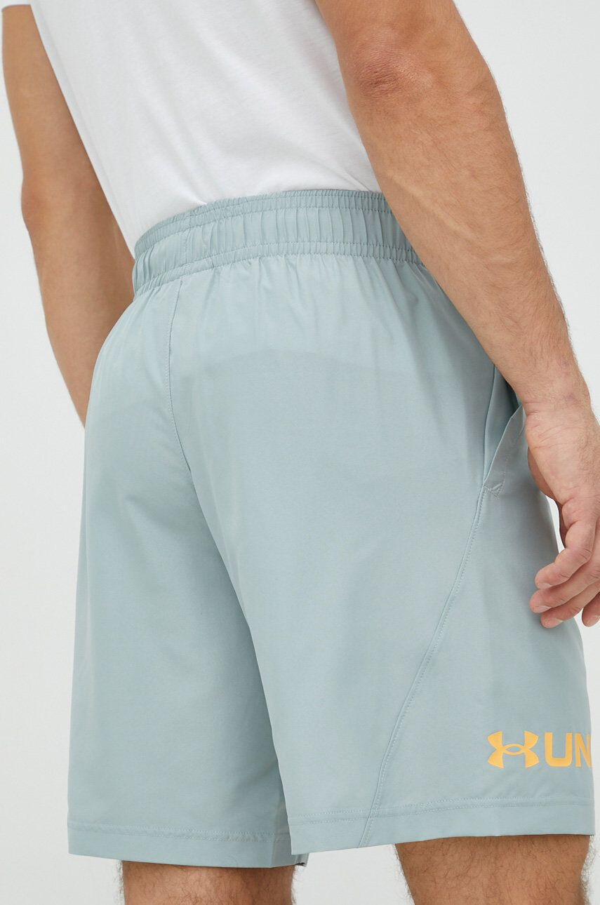 Under Armour pantaloni scurti - Pled.ro