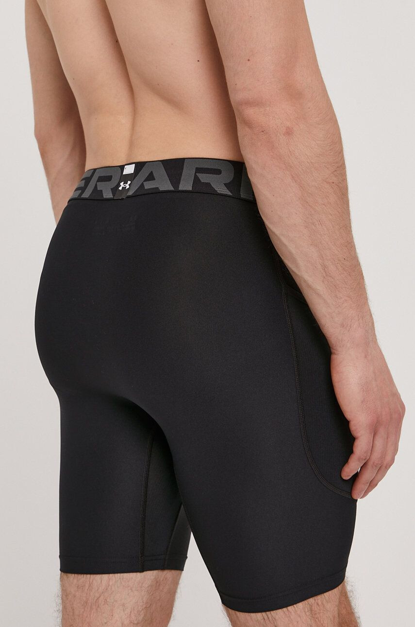 Under Armour pantaloni scurți de antrenament culoarea negru - Pled.ro