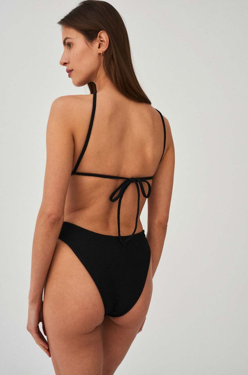 Undress Code costum de baie dintr-o bucată Amore Mio culoarea negru cupa moale - Pled.ro