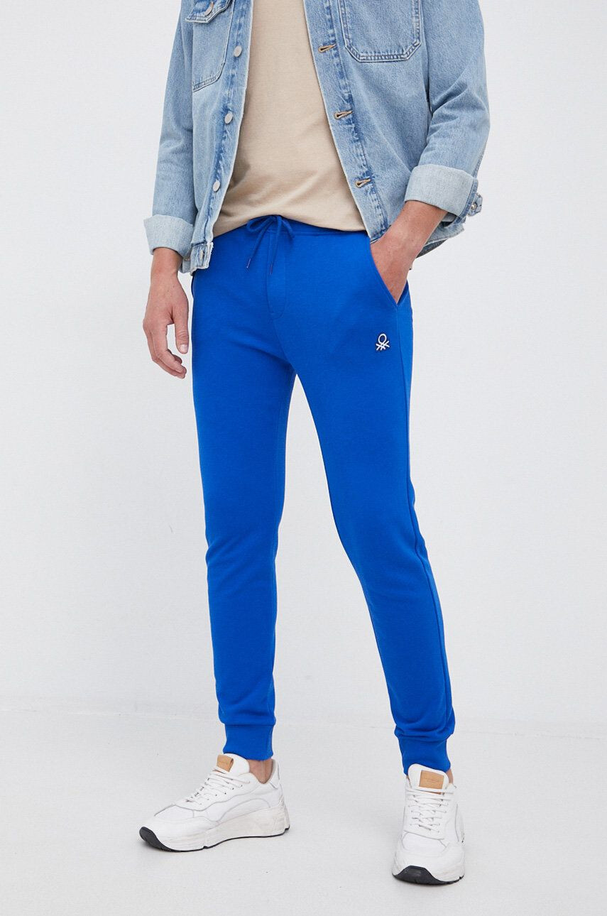 United Colors of Benetton pantaloni femei culoarea portocaliu fason chinos medium waist - Pled.ro