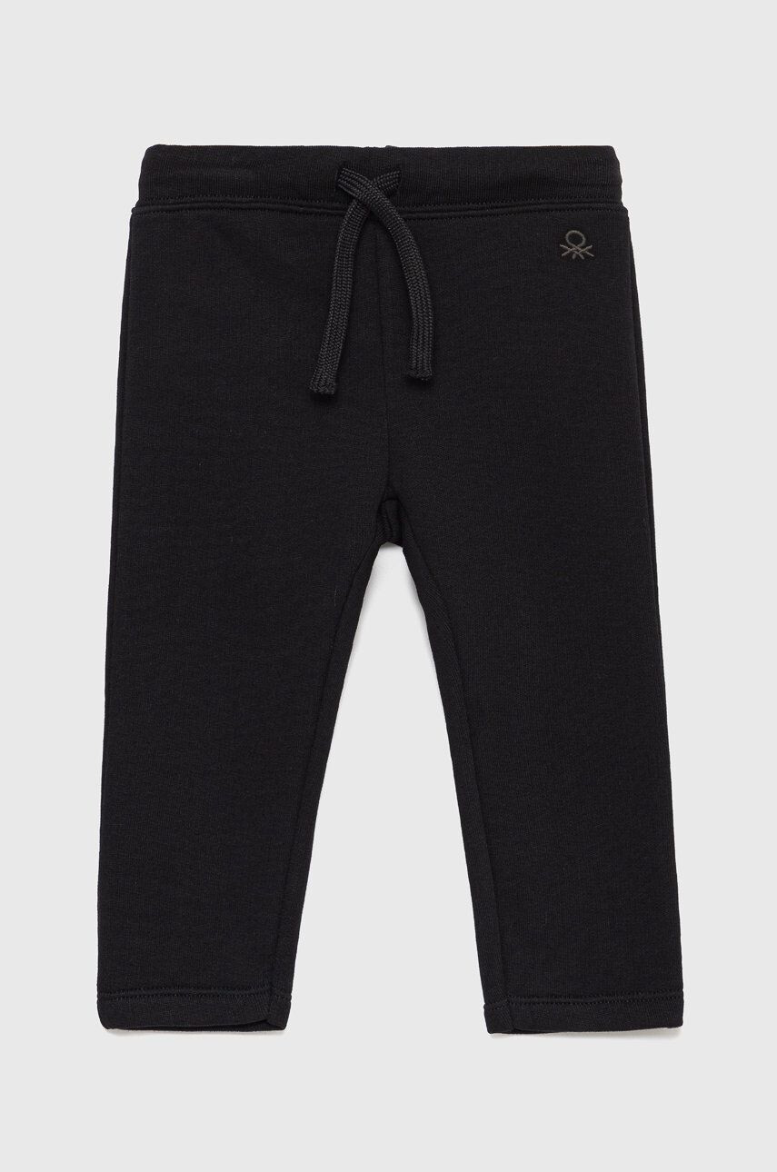 United Colors of Benetton Pantaloni copii culoarea negru material neted - Pled.ro