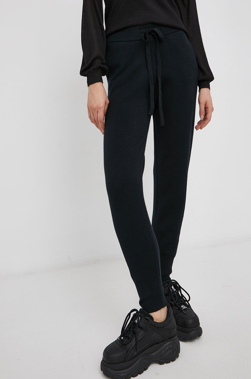 Vero Moda Pantaloni - Pled.ro