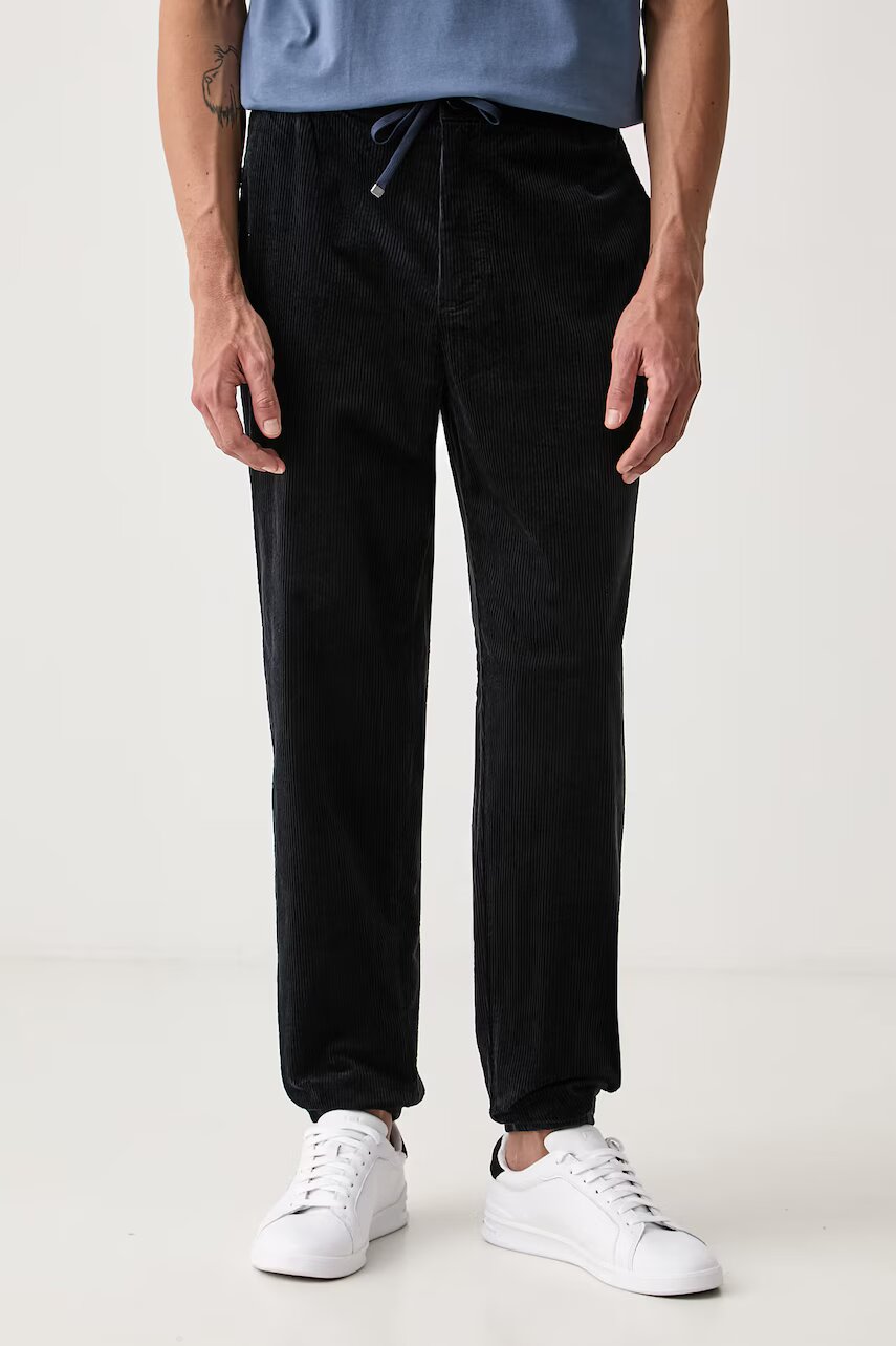 Armani Exchange pantaloni pentru bărbați din catifea reiată