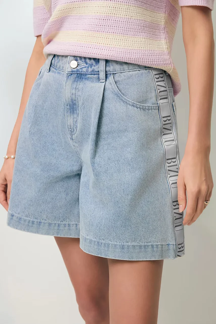 BIZUU pantaloni scurți pentru femei din denim MIREYA