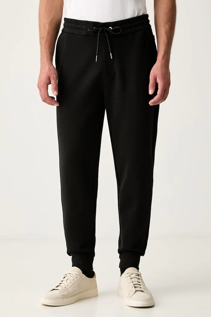 Boss Pantaloni de trening bărbătești din bumbac Locsin 01