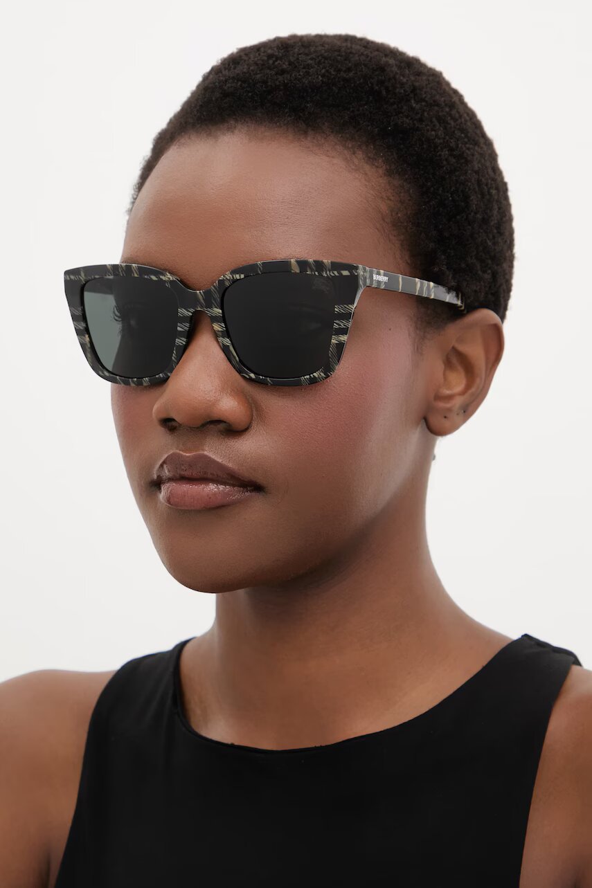 Burberry ochelari de soare pentru femei