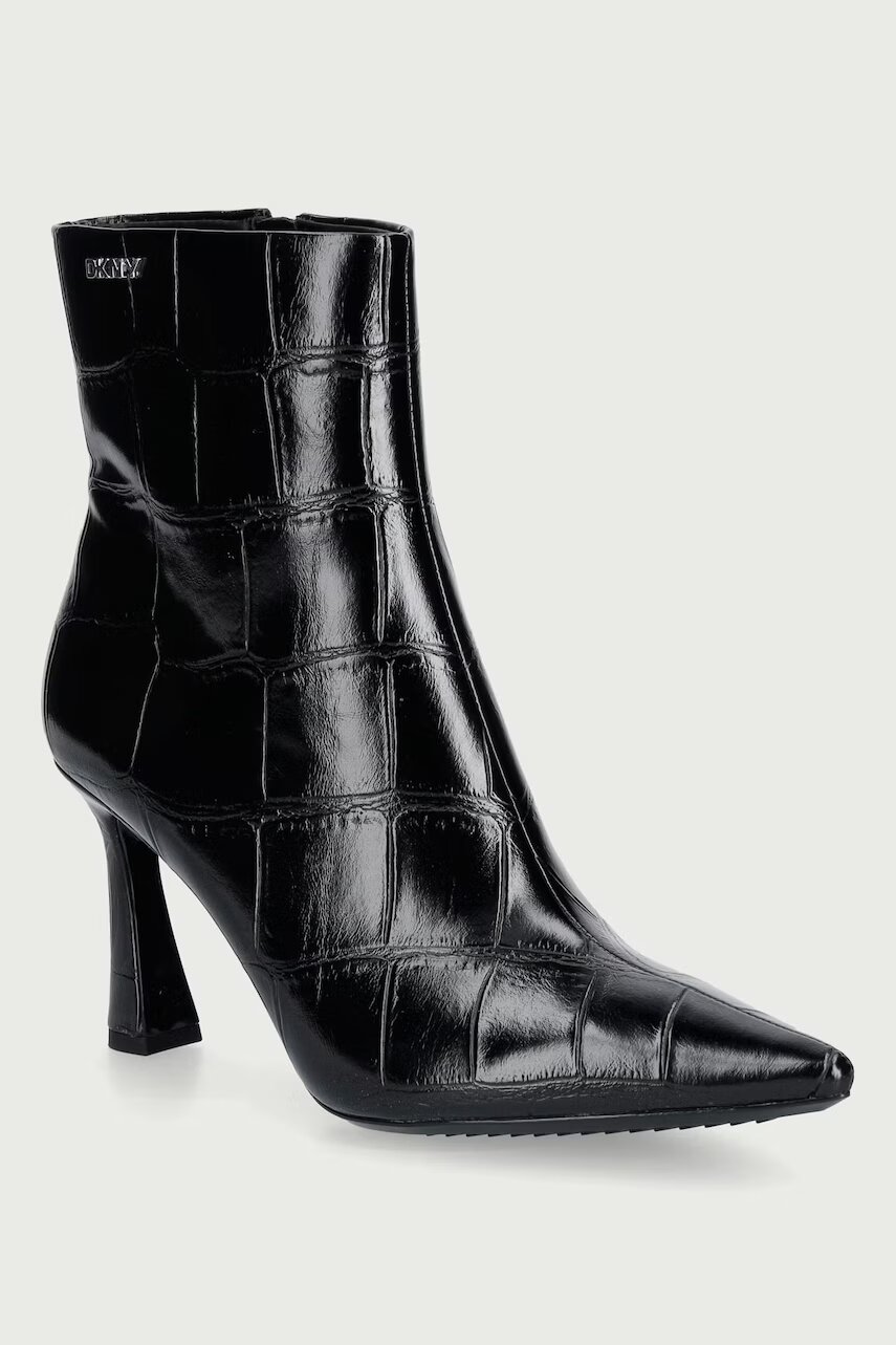 DKNY botine cu toc cui pentru femei Cayden