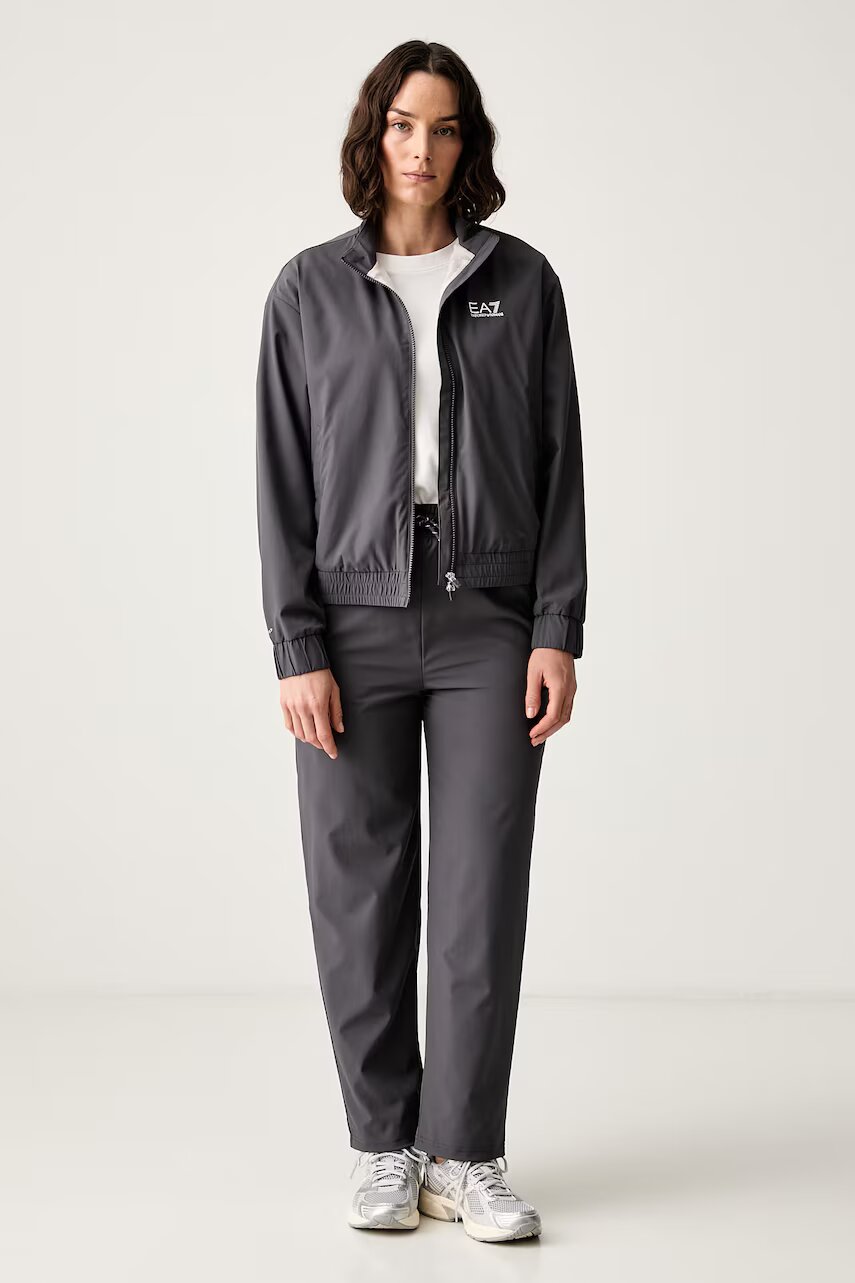 EA7 Emporio Armani compleu de trening pentru femei