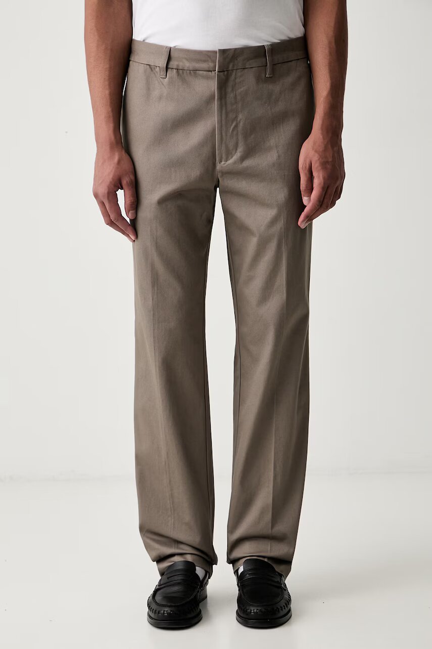 Emporio Armani pantaloni regular pentru bărbați din bumbac cu elastan
