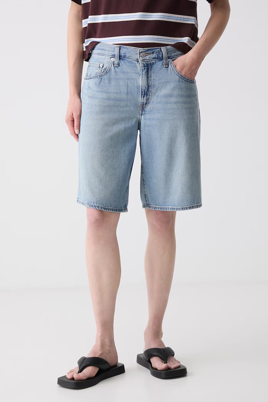 Levi's pantaloni scurți pentru femei din denim BAGGY DAD