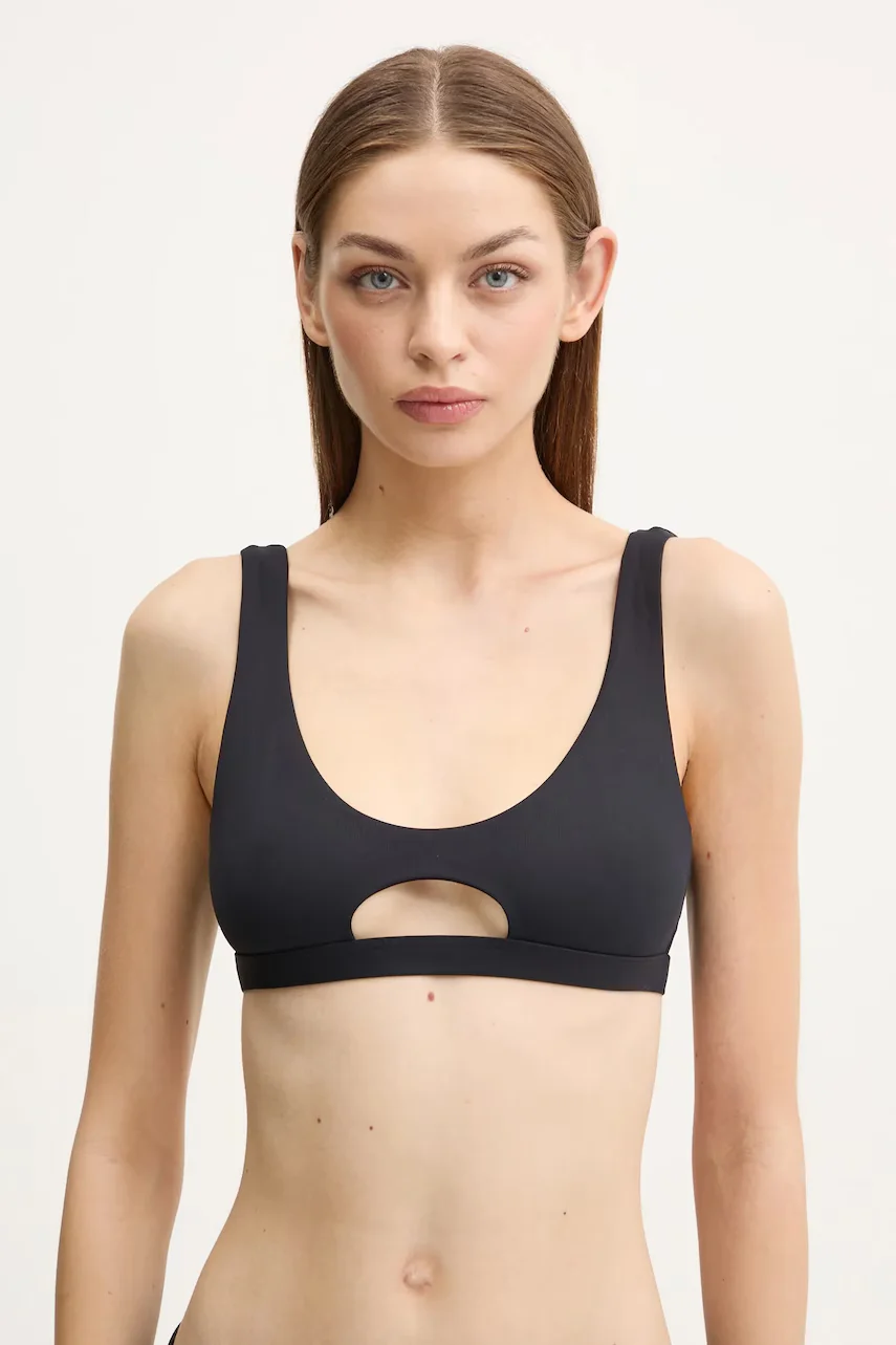 Melissa odabash sutien de baie