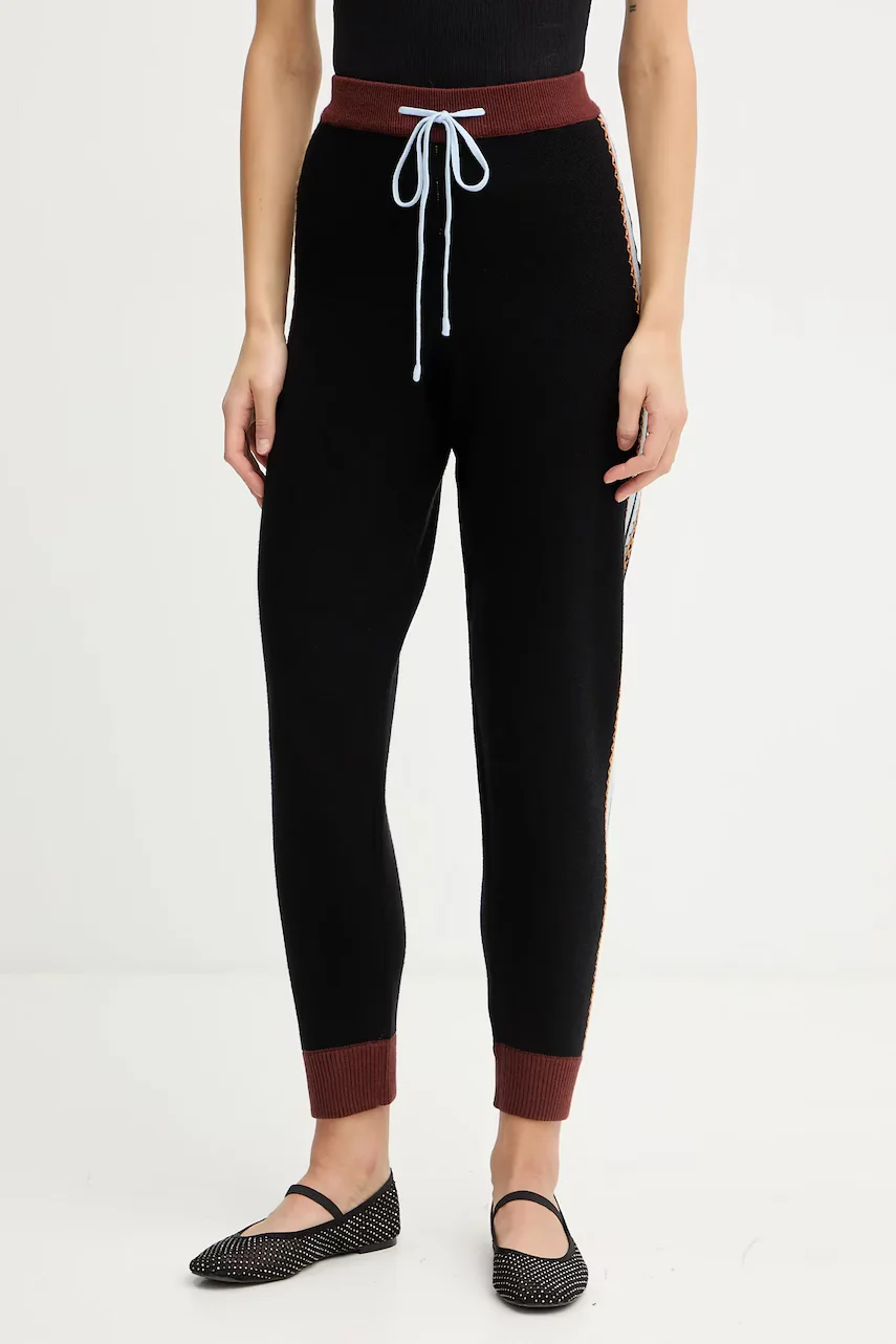 Never Fully Dressed pantaloni de trening