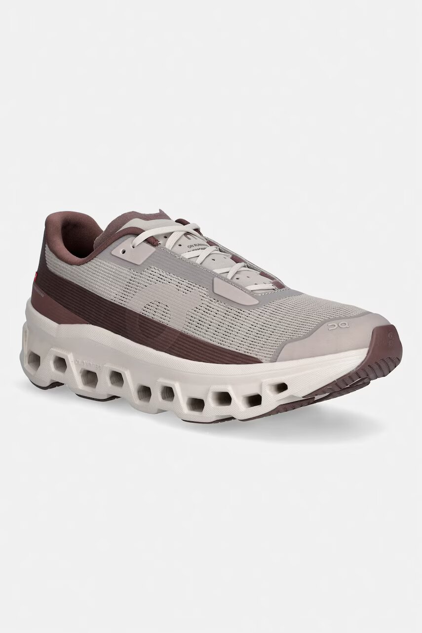 On sneakers de antrenament Cloudmster Void
