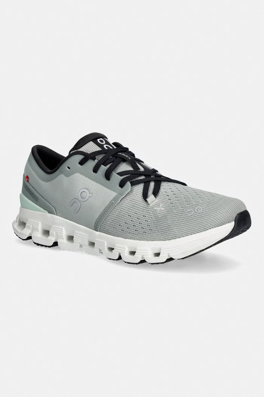 On sneakers de antrenament pentru bărbați Cloud X 4