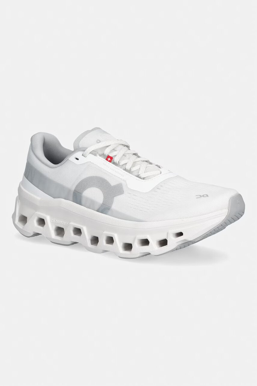 On sneakers de antrenament pentru femei Cloudmster 1
