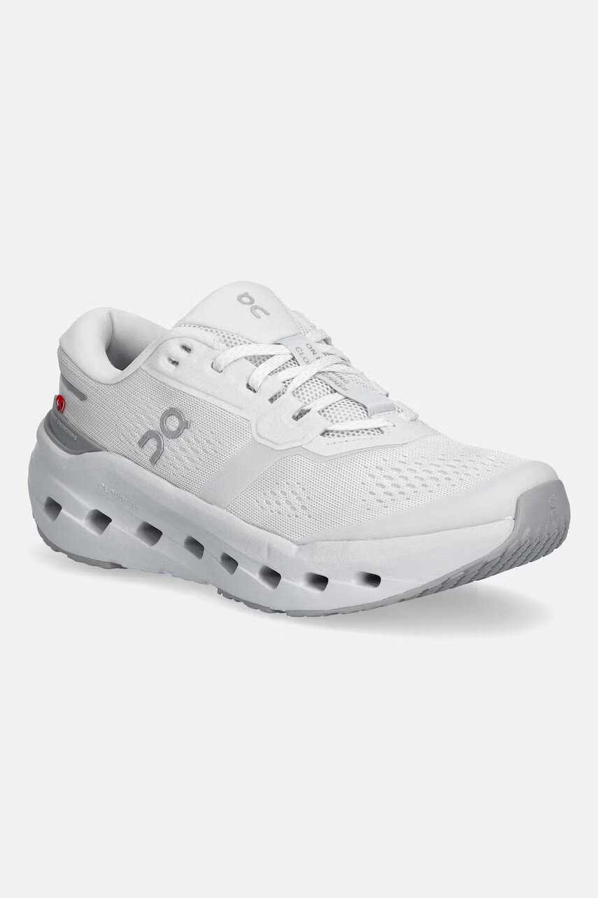 On sneakers de antrenament pentru femei Cloudrunner 3