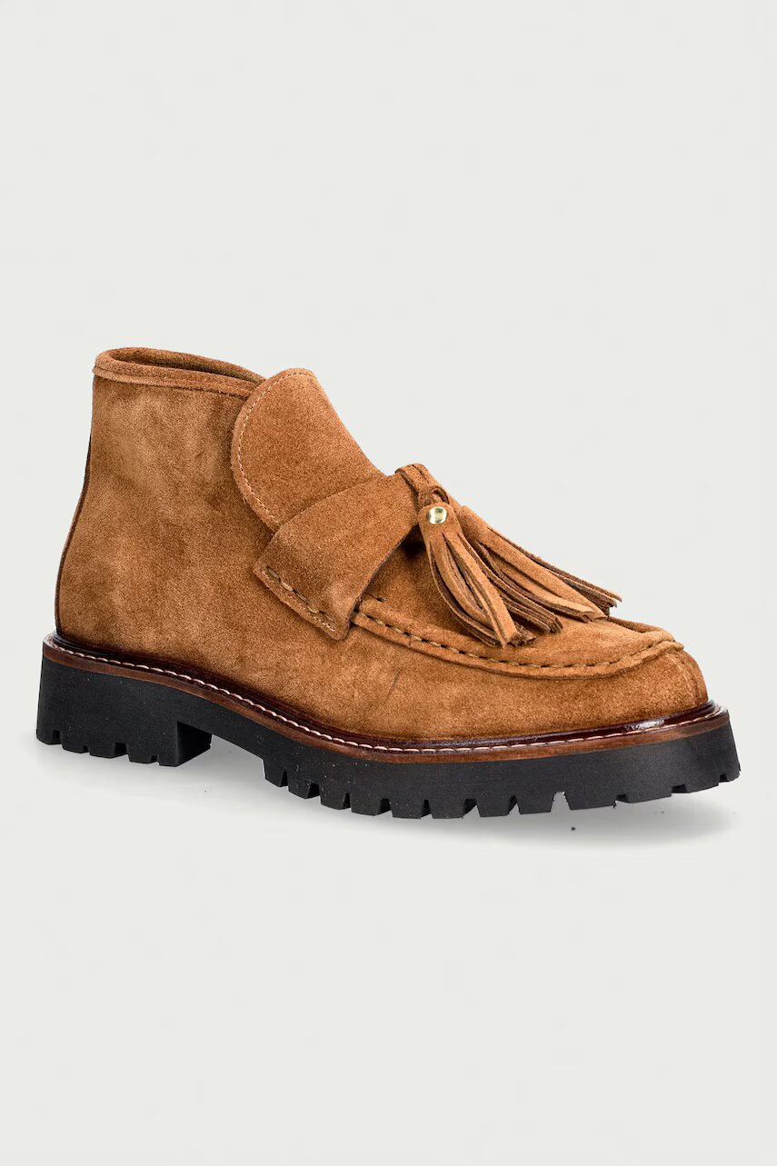 Posa botine pentru femei din piele întoarsă Aosta Tassel Boot